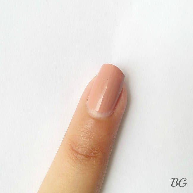 Nail Art Tutorial - Gold Chevron