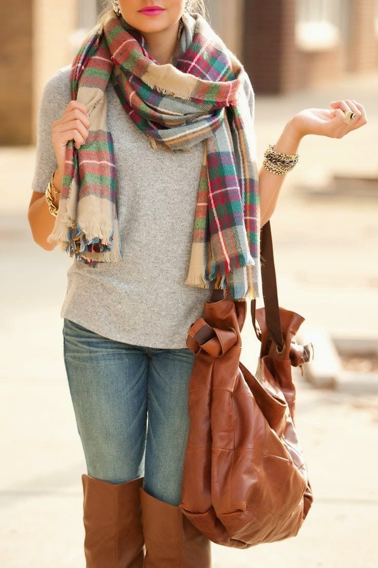 5 Trendy Scarves Wrapping Styles to Compliment Your Outfit
