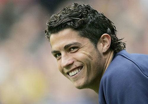 dhair Cristiano Ronaldo Hairstyles- 15 Most Popular Hair Cuts Pics