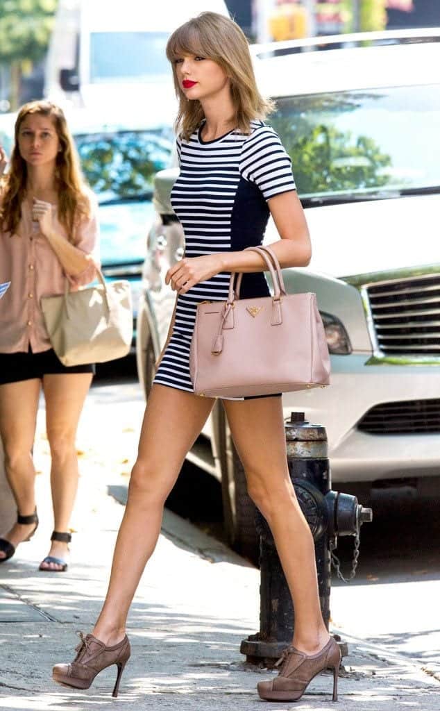 Taylor Swift Outfits to Copy