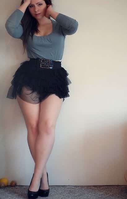 #4 - Gorgeous mini skirt outfit