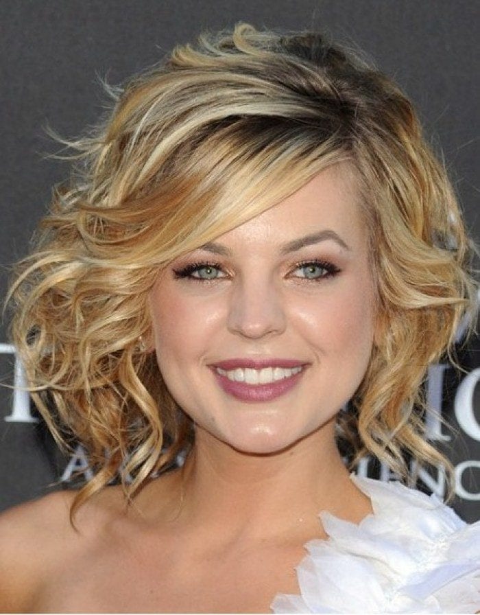 #36 - Short, Curly Hairdo