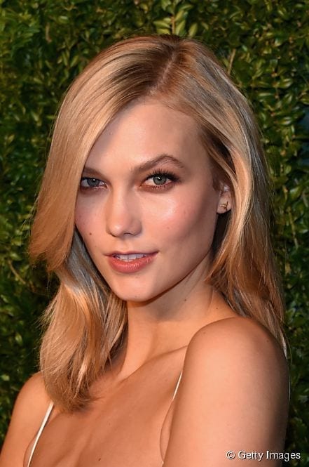 #3 - Karlie Kloss's Rose Gold Style