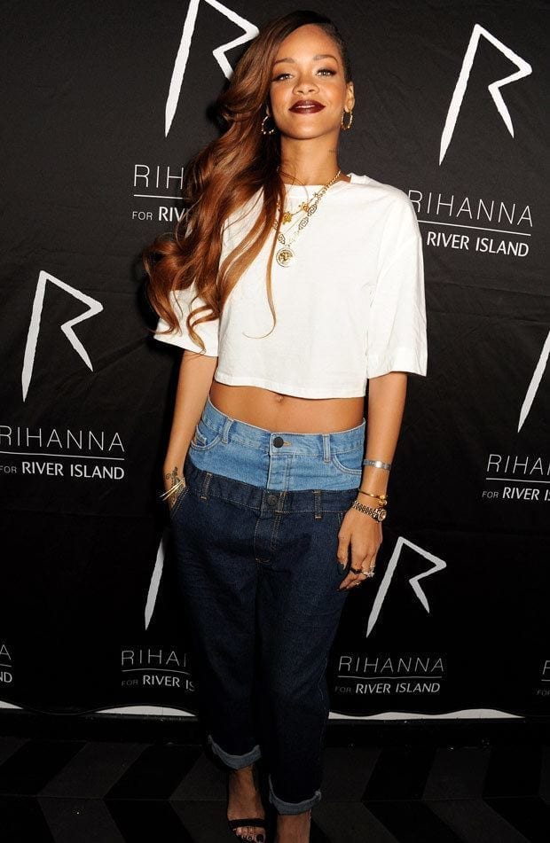 Best Dressing Styles of Rihanna