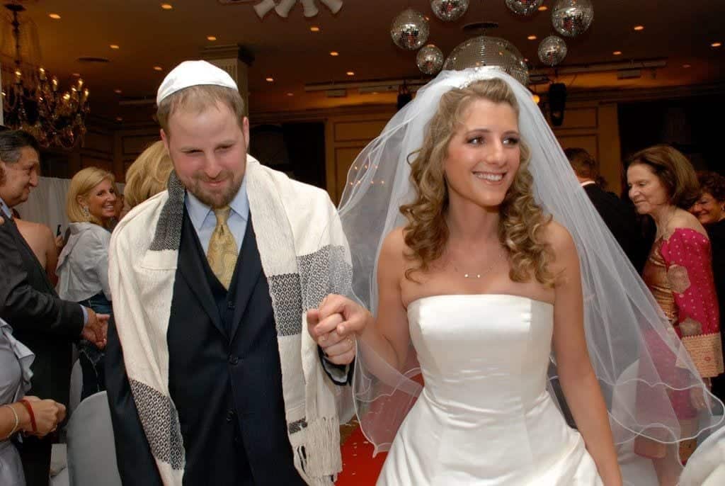 most perfect Jewish couples on their wedding (21)