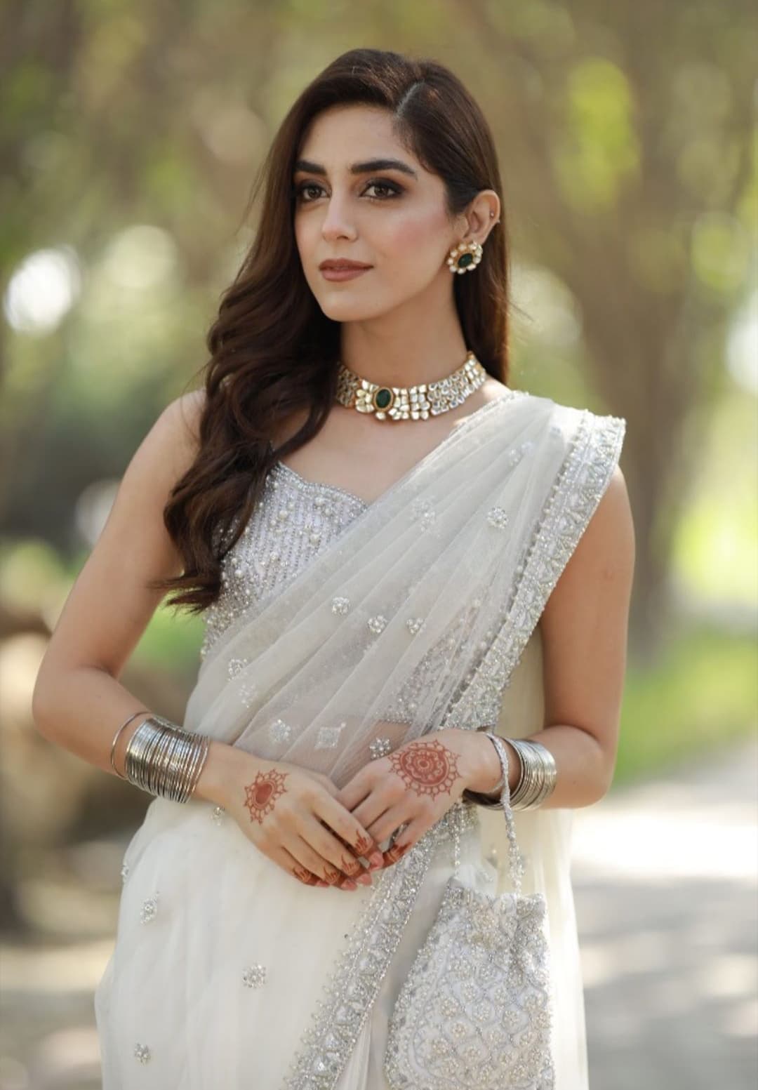 maya ali in saree