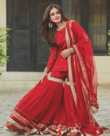 celebrity gharara outfits 7