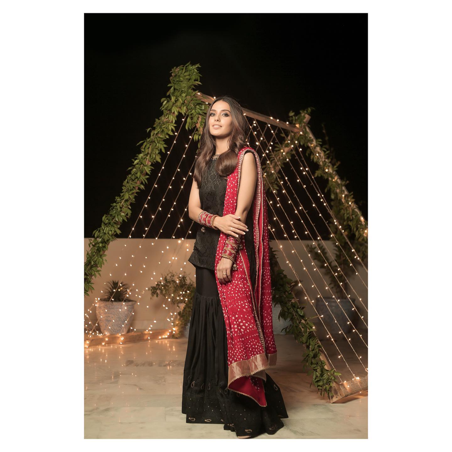 Iqra Aziz Outfits