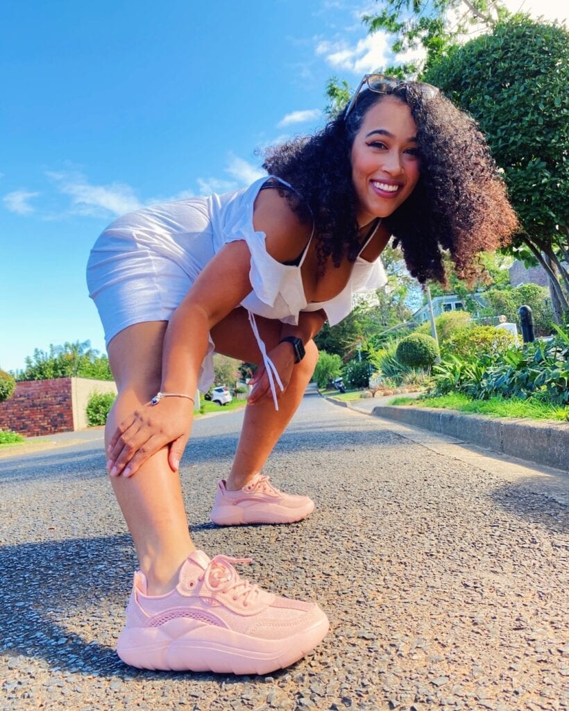 Outfit With Pink Sneakers