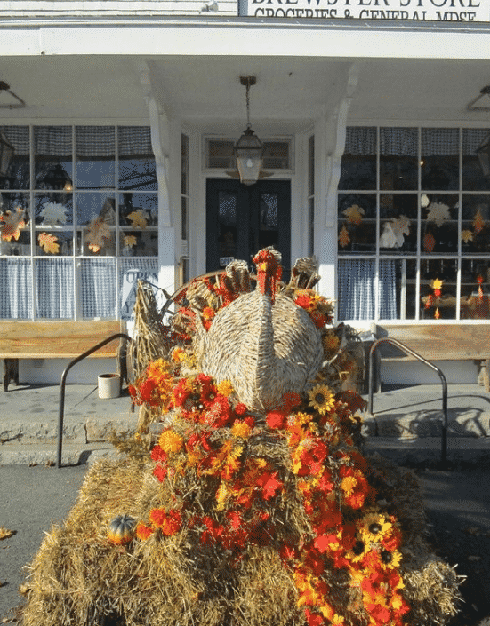 Outdoor Thanksgiving Decoration Ideas