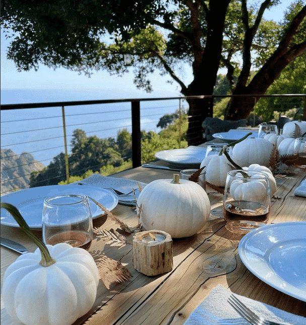 Outdoor Thanksgiving Decoration Ideas