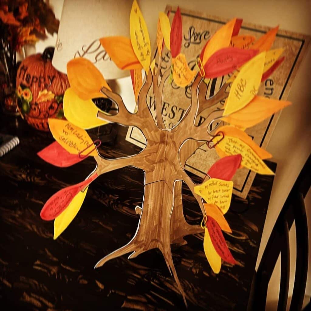 25 thanksgiving tree ideas