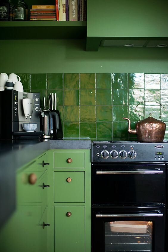 green kitchen ideas