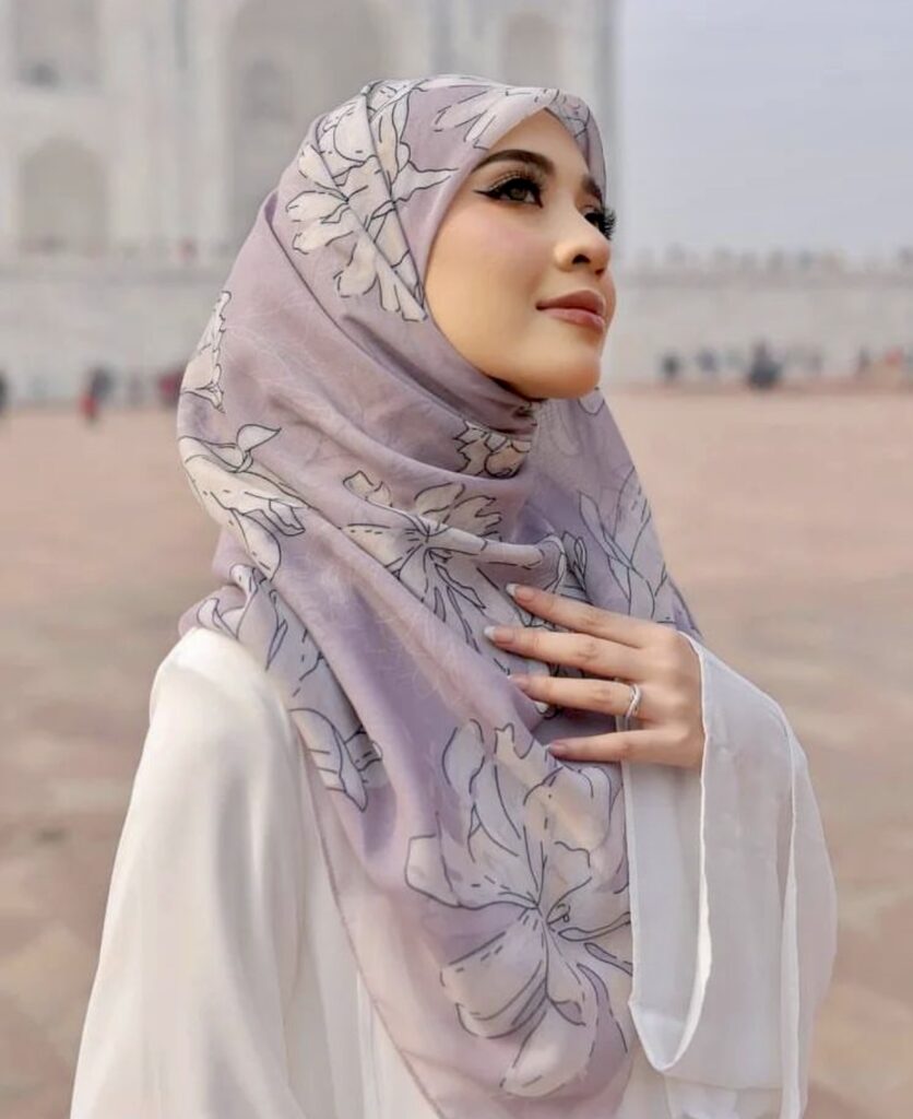 Khimar Hijab Styles and Khimar Fashion