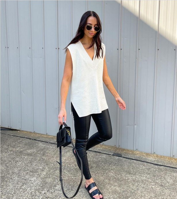 Tops to Wear with Leather Leggings